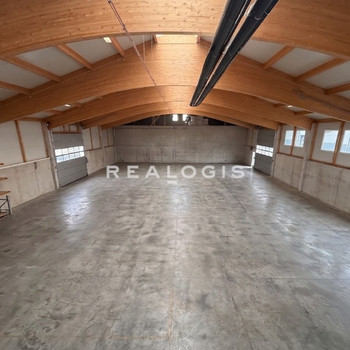 Untermeitingen, ca. 2.302 m² Neubau Lager- und Produktionshalle zu vermieten
