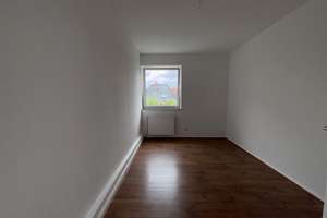 Ruhig, frisch renoviert, 4 Zimmer, Balkon, Garage + Stellplatz – Bültenweg 65b, 38106 Nordstadt, Braunschweig – Vorschaubild 5