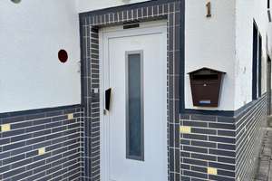 Zwei Wohnhäuser mit Garage zum Verkauf in Koblenz-Lay – Die vollständige Adresse der Immobilie erhältst du vom Anbieter., 56073 Lay, Koblenz – Vorschaubild 6