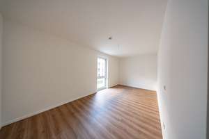Neubauwohnung mit Fußbodenheizung und Balkon / WBS 220 erforderlich – Daumstr. 76, 13599 Haselhorst, Berlin – Vorschaubild 4