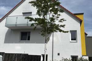 Moderne Doppelhaushälfte in Hösbach – Pfarrer-Göring-Straße 1, 63768 Hösbach – Vorschaubild 2