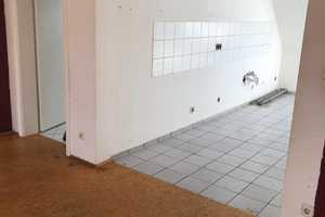 Freundliche und vollständig renovierte 4-Zimmer-Dachgeschosswohnung in Wuppertal – Paul-Humburg-Str. 22, 42275 Wuppertal – Vorschaubild 3
