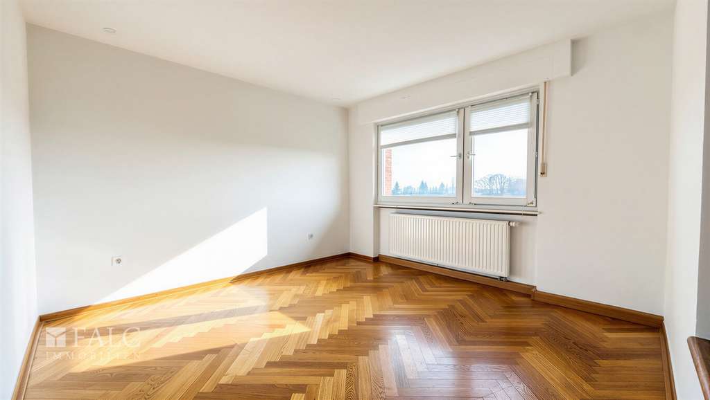 Immobilie in Overath - Neu renoviert: Familienfreundliche Eigentumswohnung mit Hauscharakter und großem Garten - Bild 4