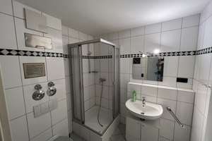 Property thumbnail 9