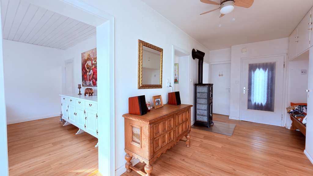 Immobilie in Polling - ... AIGNER - familienfreundliches, modernisiertes Anwesen mit großem Garten in naturnaher Lage ... - Bild 4