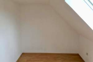 Helle 2,5-Zimmer-DG-Wohnung in Uninähe! Traumlage mitten in Regensburg-Kumpfmühl – Am Mühlbach 13, 93051 Kumpfmühl-Ziegetsdorf-Neuprüll, Regensburg – Vorschaubild 5