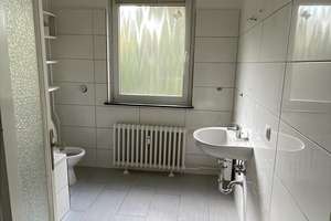 Helle 4-Zimmer-Wohnung mit Balkon zu vermieten – Bertholdstr. 5, 47166 Alt-Hamborn, Duisburg – Vorschaubild 18