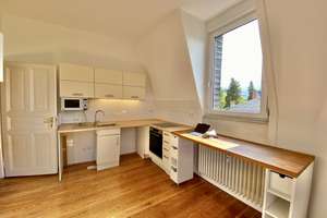 EVERNEST: Spacious 6-Room Condo with Balcony in Historic Building – Wiesbaden southeast – Die vollständige Adresse der Immobilie erhältst du vom Anbieter., 65195 Südost, Wiesbaden – Vorschaubild 16