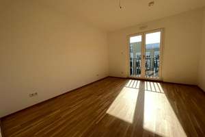Wunderschöne 3 Zi-Whg München / Gräfelfing, Blick ins Grüne,  Küche (Miele) – Maria-Arndts-Str. 27, 81249 Aubing-Süd, München – Vorschaubild 9