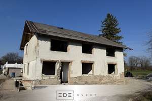 Haus Altbestand mit großem Grundstück – Die vollständige Adresse der Immobilie erhältst du vom Anbieter., 83059 Kolbermoor – Vorschaubild 1