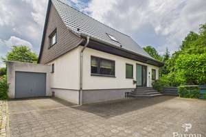 Ihr neues Zuhause: Großzügiges Einfamilienhaus mit Garten in ruhiger Lage von Kreuzau – Die vollständige Adresse der Immobilie erhältst du vom Anbieter., 52372 Kreuzau – Vorschaubild 1