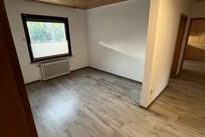 Freistehendes Einfamilienhaus mit Einliegerwohnung in Wolfsburg Ehmen – Die vollständige Adresse der Immobilie erhältst du vom Anbieter., 38442 Ehmen, Wolfsburg – Vorschaubild 6