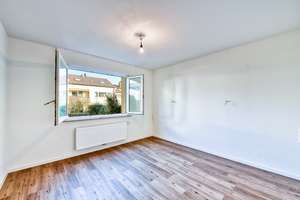 +++ Zur Eigennutzug oder als Kapitalanlage - 1.OG frei - 3-Fam-REH - modernisiert - inkl. Garage +++ – Makrelenweg 11, 70378 Mönchfeld, Stuttgart – Vorschaubild 20