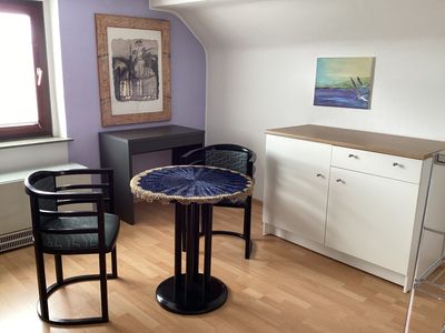 Helle möblierte 2-Zimmer DG-Wohnung 40 qm in Ulm-Einsingen