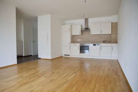 Passau-Innstadt: Neuwertige 2-Zimmer-Wohnung mit Balkon und Küche Passau-Innstadt: Neuwertige 2-Zimmer-Wohnung mit Balkon und Küche
