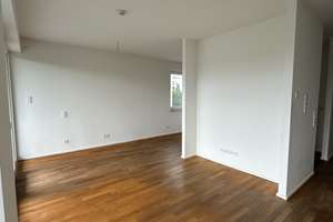 Zweitbezug: Familiengerechte 3 Zimmer am Lindenauer Hafen mit Blick auf den Kanal und großem Balkon – Hafenstraße 11b, 4179 Schönau, Leipzig – Vorschaubild 5
