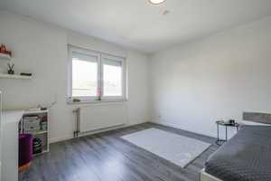 Familienidyll in Wassenberg – 5-Zimmer-Reihenhaus mit Garten & Wohnkomfort – Heinsberg (Kreis) – Vorschaubild 13