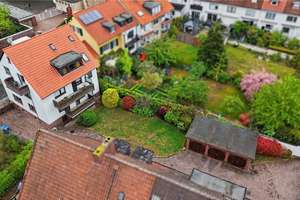 Attraktives Dreifamilienhaus mit freier Erdgeschosswohnung in Hannover-Wülfel