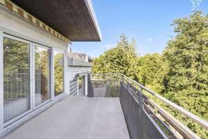 ÜBER DEN DÄCHERN AM KURPARK 🏛️🌿 Stilvolles Penthouse mit Ausblick & Rundumterrasse in Wiesbaden! – Die vollständige Adresse der Immobilie erhältst du vom Anbieter., 65193 Nordost, Wiesbaden – Vorschaubild 9