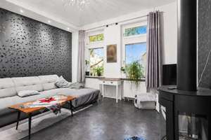 Modernisiert, hell und komfortabel: 3 Zimmer mit zwei Balkonen zum direkt Einziehen und Wohlfühlen! – Die vollständige Adresse der Immobilie erhältst du vom Anbieter., 65201 Schierstein, Wiesbaden – Vorschaubild 2