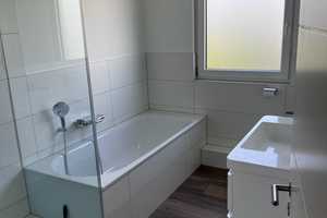 Neuwertiges 5-Zimmer-RMH mit gehobener Ausstattung (möbliert / befristet) Mainz-Finthen – Ludwig-Schwamb-Straße 22, 55126 Mainz – Vorschaubild 9