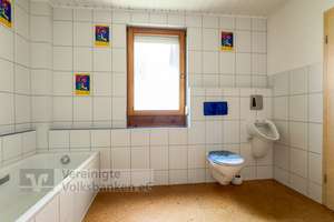 Freistehendes Einfamilien-/Generationenhaus - mit kleinem Garten - sofort frei – Die vollständige Adresse der Immobilie erhältst du vom Anbieter., 72762 Reutlingen-Mitte, Reutlingen – Vorschaubild 16