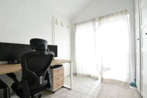 Moderne lichtdurchflutete 4-Zimmer-Wohnung | Balkon & Garage | EBK | 3 Min U-Bahn | Nähe Uni Hohenh – Die vollständige Adresse der Immobilie erhältst du vom Anbieter., 70599 Plieningen (Ortsteil), Stuttgart – Vorschaubild 3