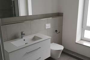 Schöne 3 Raum Wohnung mit Wohnküche, Fußbodenheizung ,Balkon und Aufzug – 39112 Sudenburg, Magdeburg – Vorschaubild 4