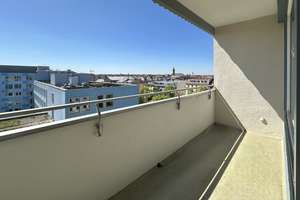 Traumhafter Alpenblick! Helle 3-Zi.-Wohnung mit Loggia & Stellplatz in Neuhausen 