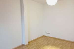 1 R.Whg. Chemnitz Kaßberg , Lift, lichtdurchflutet, Laminat, Bad mit Dusche, Küche mit Fenster, – Franz-Mehring-Straße 2, 9112 Kaßberg, Chemnitz – Vorschaubild 9