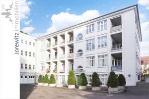 Nähe Stadttheater - Modernes City-Loft: 2 Zimmer-Wohnung mit Loggia und PKW-Stellplatz – Die vollständige Adresse der Immobilie erhältst du vom Anbieter., 33602 Mitte, Bielefeld – Vorschaubild 2