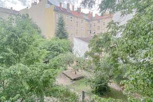 GROßZÜGIGE & KLASSISCH SCHÖNE ALTBAUWOHNUNG MIT TOLLEM BLICK! RUHIG & GRÜN GELEGEN! PROVISIONSFREI! – Wilsnacker Straße 63, 10559 Moabit, Berlin – Vorschaubild 2