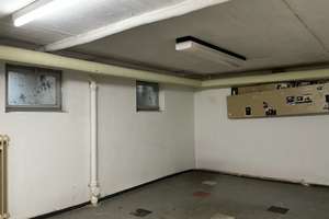 Schmachtenbergviertel, 1-2 Fam. Haus, Büro, Praxis, ruhige Sackgasse, renovierungsbedürftig – An der Nittlau 33, 45219 Kettwig, Essen – Vorschaubild 35