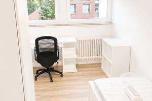 Modernes und möbliertes WG-Zimmer in direkter Uninähe