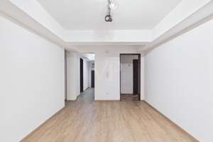 Repräsentative Unternehmer-Villa mit DG-ELW und Atelier in hervorragender und ruhiger Wohnlage – Die vollständige Adresse der Immobilie erhältst du vom Anbieter., 85051 Süd, Ingolstadt – Vorschaubild 24