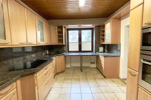 Großzügige Doppelhaushälfte | 5 Zimmer | 170 m² | Einbauküche – Die vollständige Adresse der Immobilie erhältst du vom Anbieter., 67098 Bad Dürkheim – Vorschaubild 5
