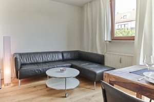 Schöne 2 Zimmer-Wohnung  zum Loft umgestaltet m.2 Dachterassen – Knorrstrasse 47, 80807 Milbertshofen, München – Vorschaubild 4
