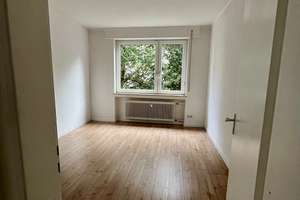BEFRISTET BIS 31.5.27 //  5-Zimmer-EG-Wohnung mit großer Terrasse und Garten in Top-Lage – Eduard-Pfeiffer-Straße 100, 70192 Relenberg, Stuttgart – Vorschaubild 5