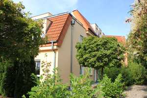 Ab Mai: Gepflegte 1-Zi.-Wohnung mit Einbauküche und Balkon - Nähe Hochschule und Goldschmiedeschule – Tiergartenstr. 4, 75175 Pforzheim – Vorschaubild 1