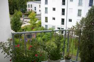 Elegante und sehr helle City-Wohnung im beliebten Europaviertel von privat – Harry-Truman-Str. 3, 65187 Wiesbaden – Vorschaubild 2