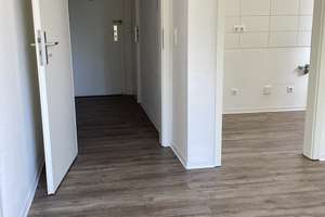 Komm nach Kupferdreh! 2 bezugsfertige Zimmer (+KDB) in absolut verkehrsarmer Anwohnerstraße! – Wohlgemuthweg 6, 45257 Kupferdreh, Essen – Vorschaubild 6