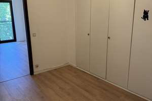 Alltagstaugliche 3-Zimmer-Wohnung in der Kölner Neustadt-Süd – Hohenstaufenring 55, 50674 Neustadt/Süd, Köln – Vorschaubild 6