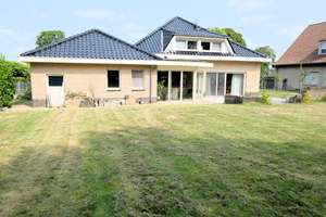 Geräumiger Satteldachbungalow mit 6 Schlafzimmern und großer Garage nahe der niederländischen Grenze – Die vollständige Adresse der Immobilie erhältst du vom Anbieter., 47559 Kranenburg – Vorschaubild 5