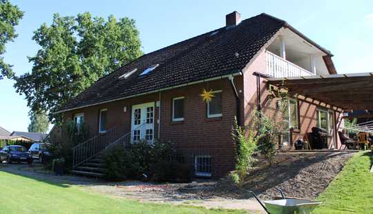 Bild von Geräumiges, preiswertes 8-Zimmer-Einfamilienhaus in Dedelstorf