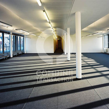 Optimal ausgestattete Büroflächen in bester Lage. combine Transaction.