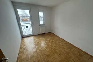 Doppelhaushälfte mit Garten – Die vollständige Adresse der Immobilie erhältst du vom Anbieter., 92637 Lerchenfeld, Weiden in der Oberpfalz – Vorschaubild 8