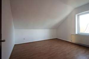 Schöne, helle, geräumige drei Zimmer Wohnung in Bochum, Westenfeld – Lochackerstrasse 50, 44867 Westenfeld, Bochum – Vorschaubild 2