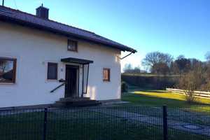 Freistehendes Einfamilienhaus in idyllischer Lage nahe Bruckmühl – Ginsham 32, 83025 Rosenheim (Kreis) – Vorschaubild 1