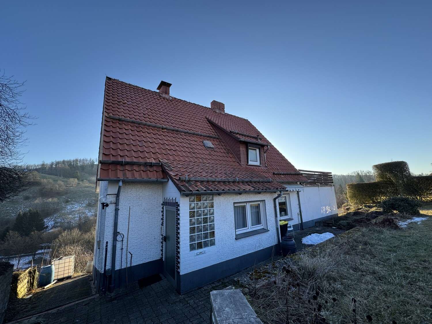 Individuelles Einfamilienhaus (ca. 140 m² Wohnfläche) mit vielen Möglichkeiten für neue Wohnideen, Osterode am Harz Kreis – Bild 3