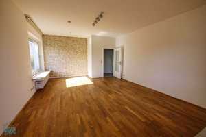 ***Wohnen mit Stil: Erdgeschosswohnung mit Balkon, Garten und Garage – Wuppertal – Vorschaubild 12